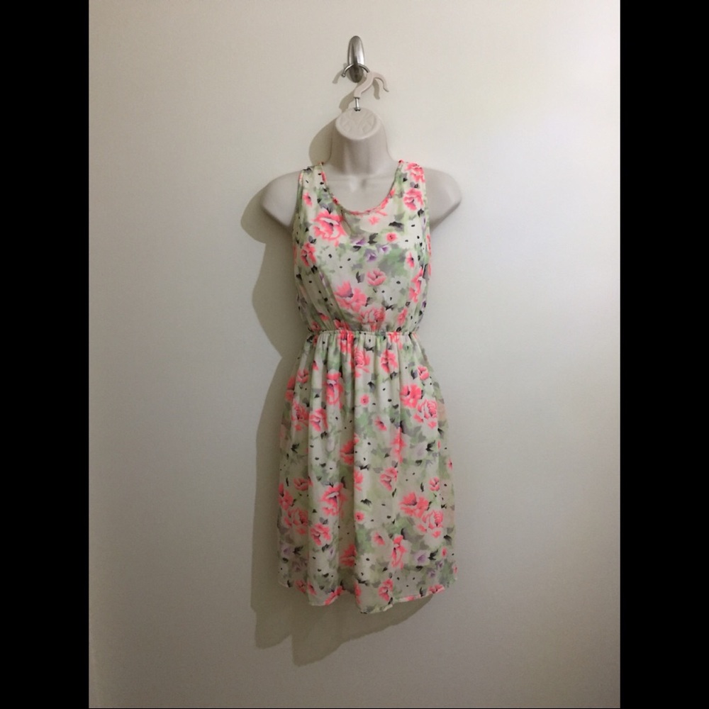 EUC ModCloth Floral Dress